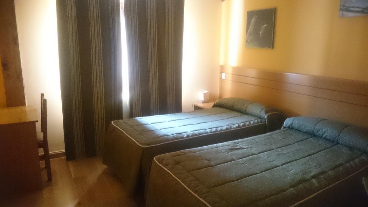 Hotel Santuario Urkiola - Lagunetxea Urquiola Luaran gambar